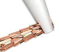 Pliers compressing lantern chain